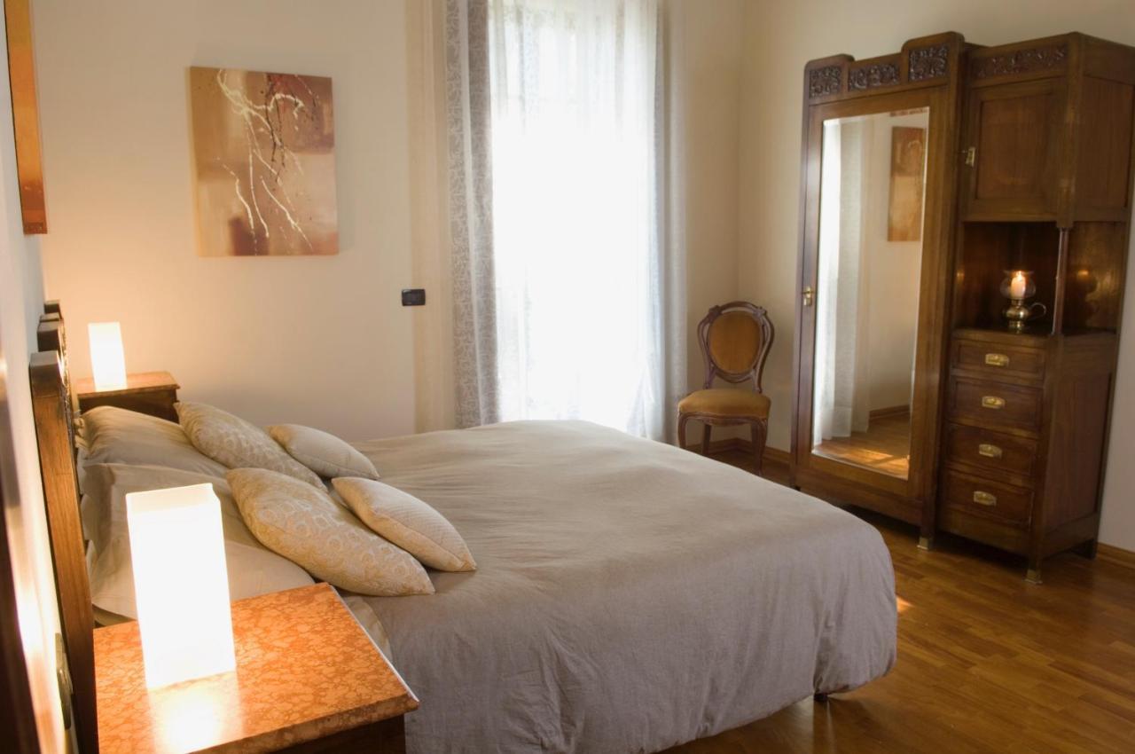Villa Scati Apartments Мелаццо Экстерьер фото