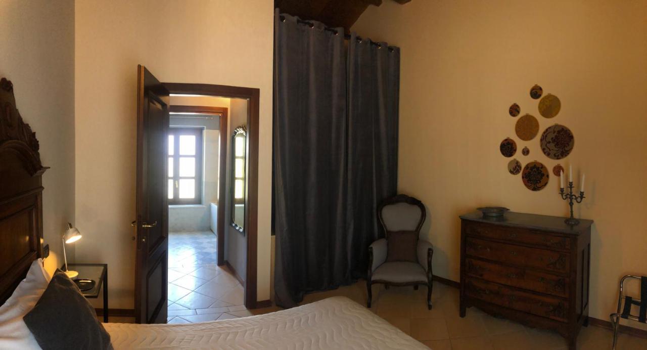 Villa Scati Apartments Мелаццо Экстерьер фото