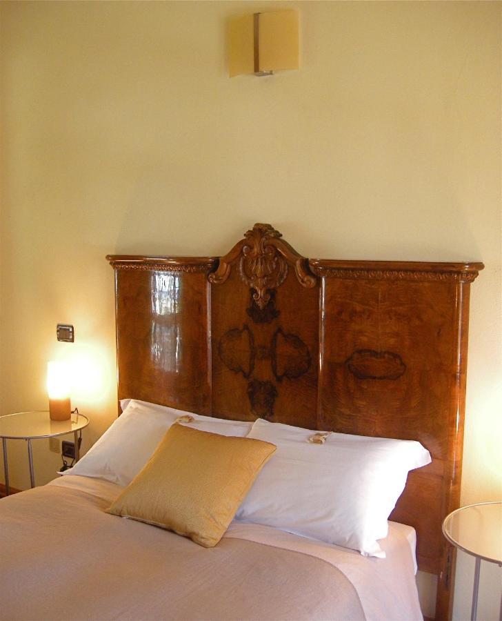 Villa Scati Apartments Мелаццо Экстерьер фото