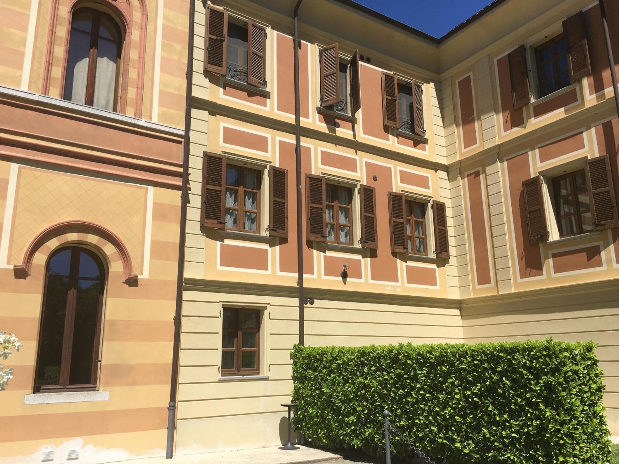 Villa Scati Apartments Мелаццо Номер фото