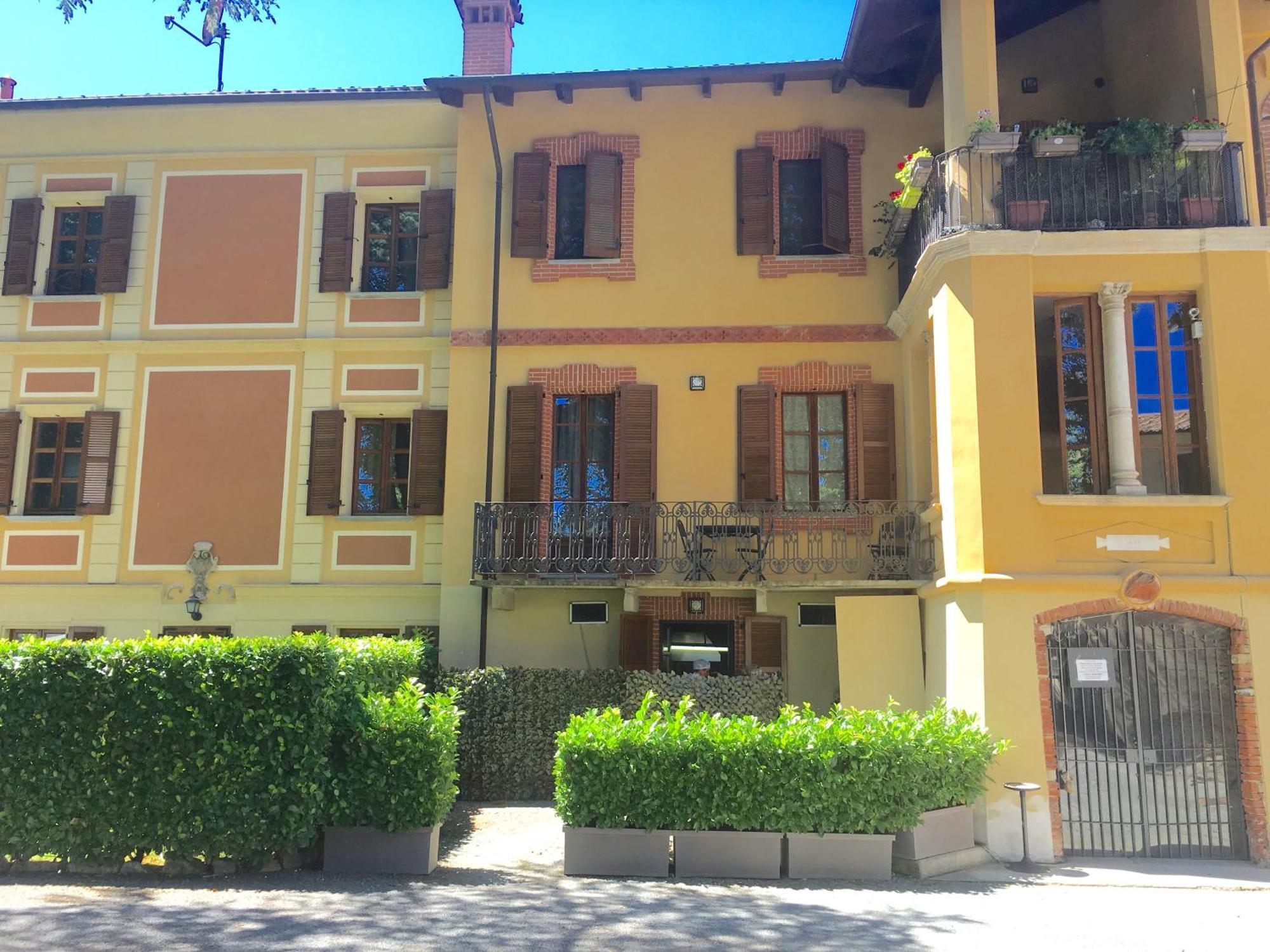 Villa Scati Apartments Мелаццо Номер фото