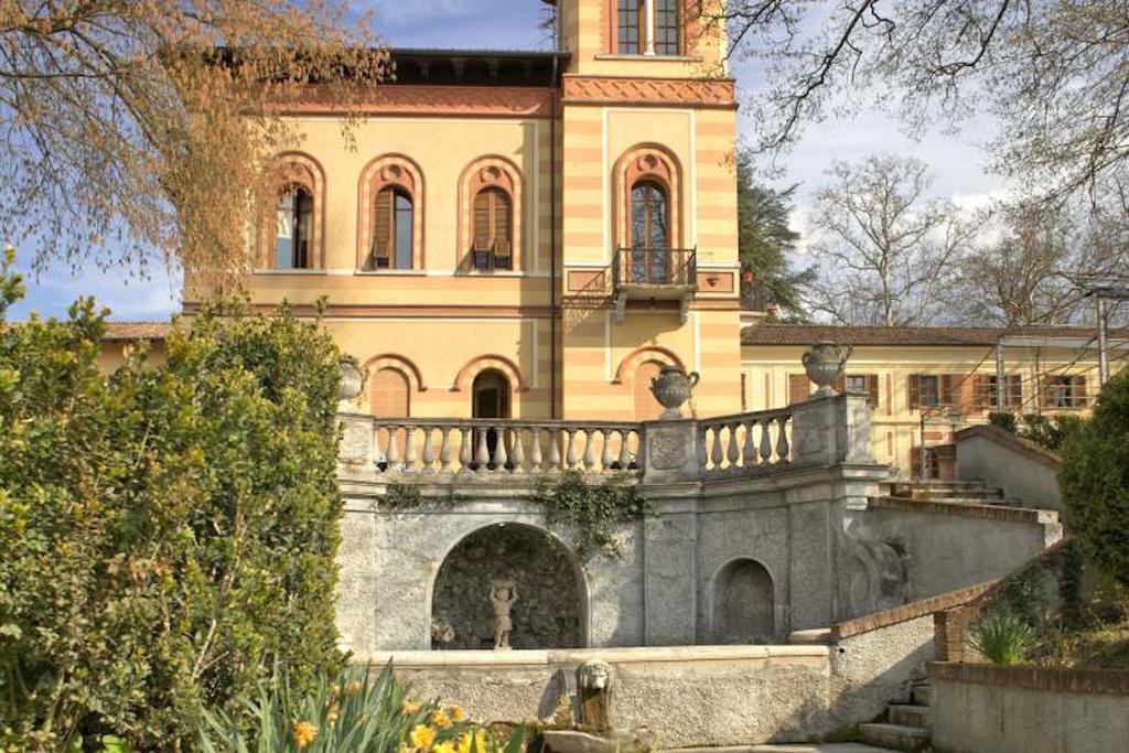 Villa Scati Apartments Мелаццо Экстерьер фото